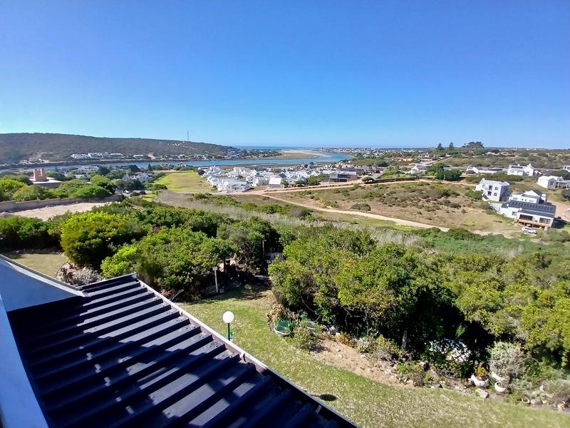 2 Bedroom Property for Sale in Stilbaai Wes Western Cape